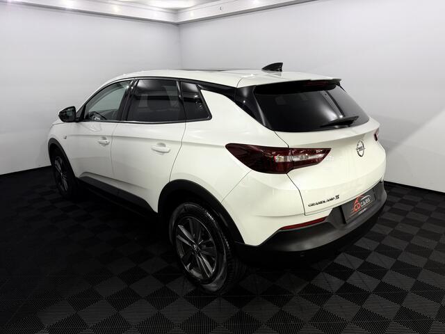 Opel Grandland X 1.2 Turbo Edition Panoramadak, Parkeersensoren, Navi, Cruise control, A start stop, Rijstrok correctie, A start stop