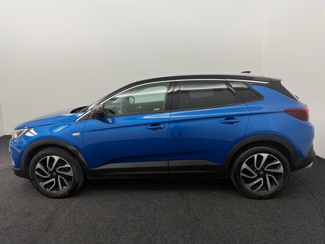 Opel Grandland X 1.2 Turbo Innovation Trekhaak, Apple Carplay/Android Auto, Cruise control, leer, elecstoelverst, Parkeersensor voor en achter, Dodehoek detector, Rijstrooksensor met correctie