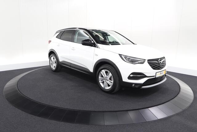 Opel Grandland X 130 Turbo AT8 Business Elegance | Trekhaak | Elektrische Kofferklep | Camera | Apple Carplay