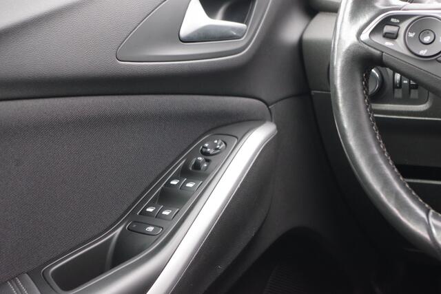 Opel Grandland X 1.2 Turbo 130 PK Edition, Camera, Stoelverwarming, Navigatie