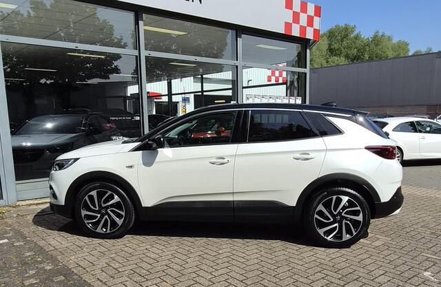 Opel Grandland X 1.6 Turbo Innovation