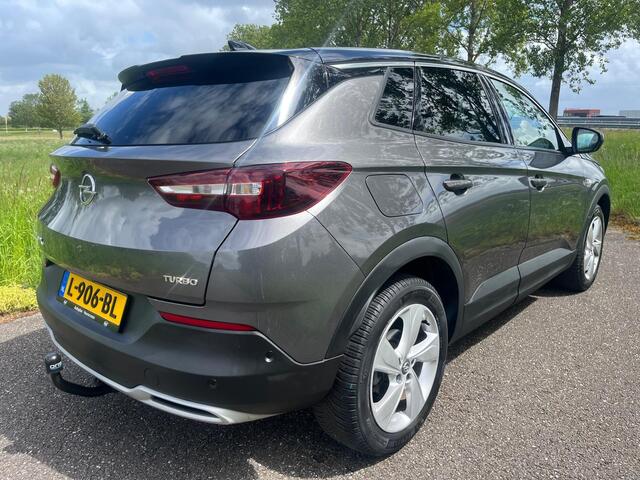 Opel Grandland X 1.2 Turbo Ultimate