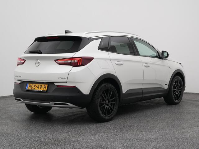 Opel Grandland X 1.6 Turbo Hybrid Business Edition | CAMERA | CARPLAY | STOELVERW.
