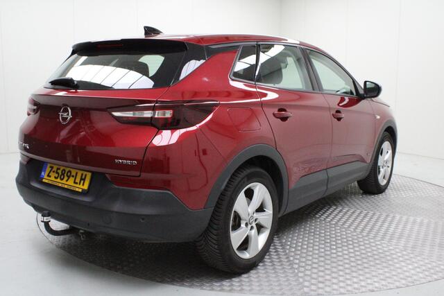 Opel Grandland X 1.6 Turbo Hybrid Elegance | automaat | trekhaak | climate | navi | carplay | pdc achter | stoelverwarming | spiegels elektr. inklapbaar | cruise | bluetooth