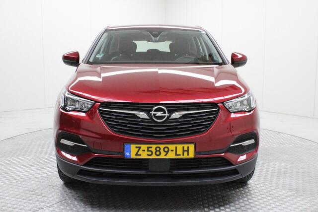 Opel Grandland X 1.6 Turbo Hybrid Elegance | automaat | trekhaak | climate | navi | carplay | pdc achter | stoelverwarming | spiegels elektr. inklapbaar | cruise | bluetooth