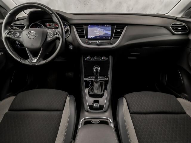 Opel Grandland X 1.2 Turbo Innovation Automaat (APPLE CARPLAY, GROOT NAVI, CLIMATE, SPORTSTOELEN, GETINT GLAS, KEYLESS, ELEK ACHTERKLEP, NIEUWSTAAT)