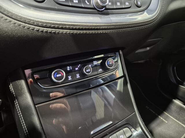 Opel Grandland X 1.6 CDTi Business Executive Navigatie |Trekhaak | Sensoren | Carplay-Android