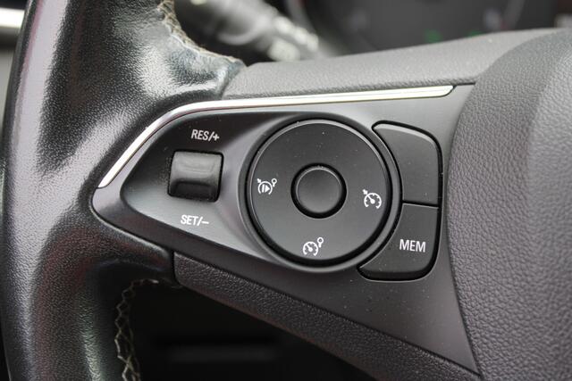 Opel Grandland X 1.2 Turbo Business Elegance
