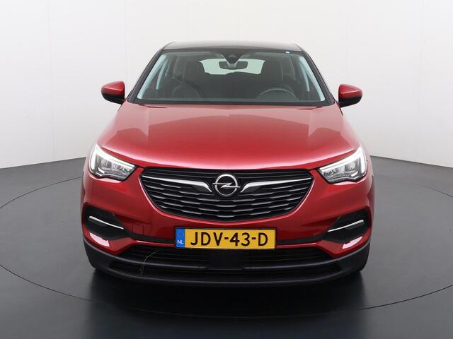 Opel Grandland X 1.6 Turbo Hybrid Business Edition