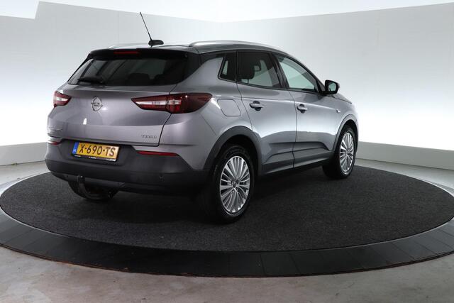 Opel Grandland X 1.2 Turbo Innovation | TREKHAAK | STOELVERW. |