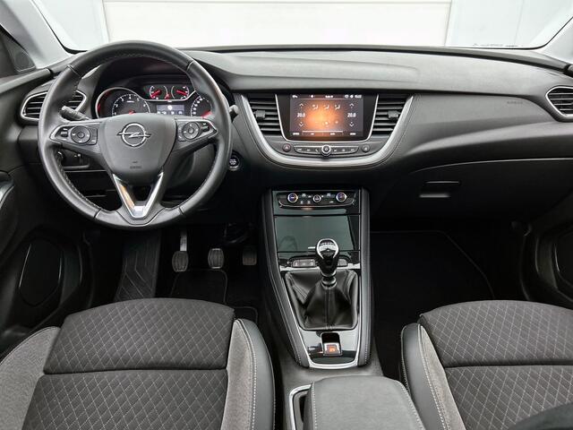 Opel Grandland X 1.2 Turbo Business Executive| Trekhaak | Panoramadak |