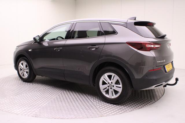Opel Grandland X 1.2 Turbo Innovation | trekhaak | dealer onderhouden | navi | pdc v/a+camera | carplay | climate control | dode hoek | stoel/stuurverwarming | cruise | bluetooth