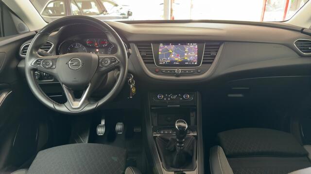 Opel Grandland X 1.2 Turbo Online Edition Climate / Trekhaak / 131PK