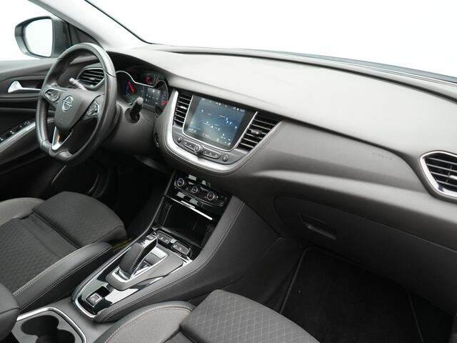 Opel Grandland X 1.6 Turbo Hybrid Elegance PHEV 225pk Dealer O.H. | Camera | Voorstoelen Verwarmd | Keyless | Apple Carplay | Navigatie | Cruise Control | DAB | Plug In Hybrid |