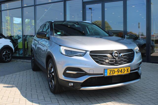 Opel Grandland X 1.6 Turbo Ultimate NAVI /CAMERA/ Stoel. stuur verw.