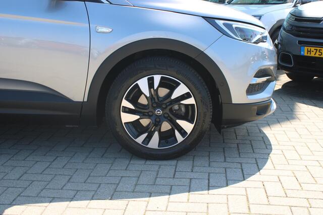 Opel Grandland X 1.6 Turbo Ultimate NAVI /CAMERA/ Stoel. stuur verw.