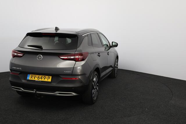 Opel Grandland X 1.2 Turbo Innovation/ D-Riem Verv 59.000KM!/ Trekhaak!/ Stoelventilatie!/ Stuur+Stoelverw!/ Camera/ Dodehoekdetectie/ Grootlichtass./ 19''LMV/ Elek.Stoel+Memory/ Clima/ Navi/ Cruise/ Multi.LEDER.Stuur/ Elek.pakket