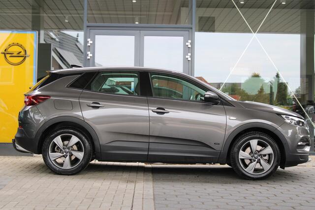 Opel Grandland X 1.6 Turbo Hybrid Elegance | Stoelverwarming | Achteruitrijcamera | Trekhaak