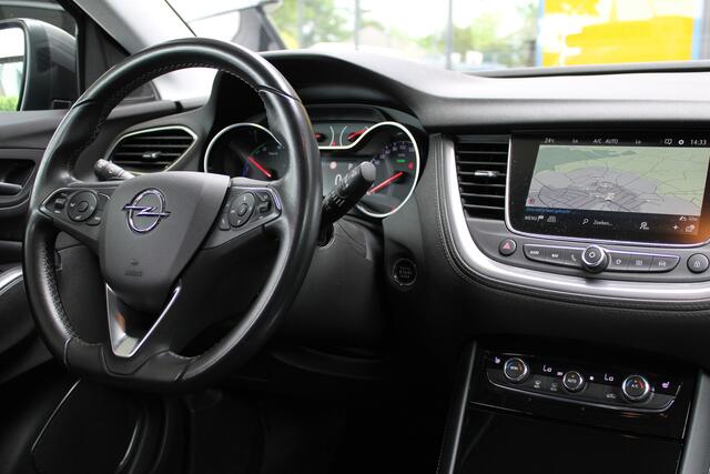 Opel Grandland X 1.6 Turbo Hybrid Elegance | Stoelverwarming | Achteruitrijcamera | Trekhaak