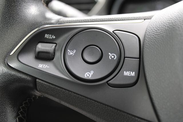 Opel Grandland X 1.6 Turbo Hybrid Elegance | Stoelverwarming | Achteruitrijcamera | Trekhaak