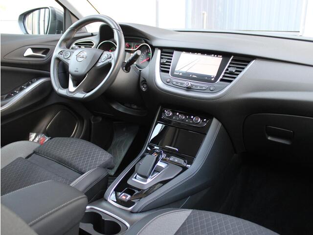 Opel Grandland X 1.6 Turbo Hybrid Business Elegance Automaat | Trekhaak/Camera/Stoelverwarming
