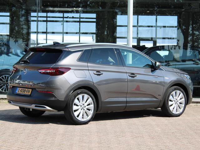 Opel Grandland X 1.6 Turbo Hybrid Business Elegance Automaat | Trekhaak/Camera/Stoelverwarming