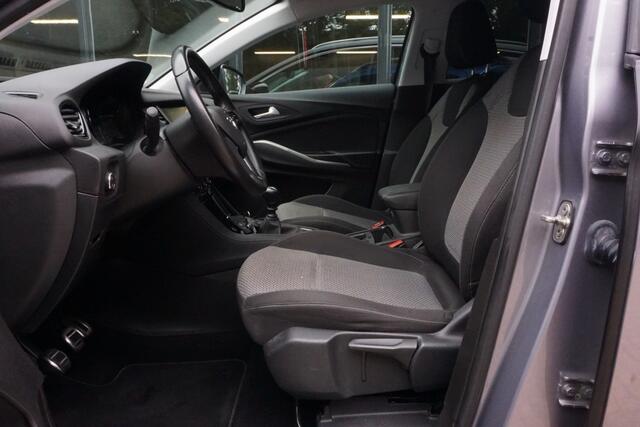 Opel Grandland X 1.2 Turbo 120 jaar Edition! Trekhaak/Camera!