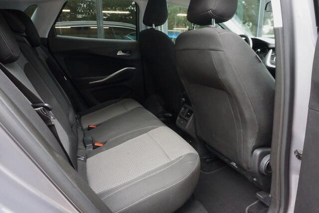 Opel Grandland X 1.2 Turbo 120 jaar Edition! Trekhaak/Camera!