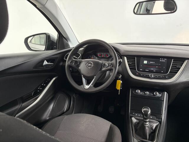 Opel Grandland X 1.2 Turbo Business Executive