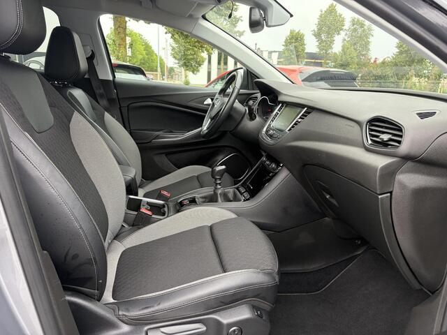 Opel Grandland X 1.2 Turbo Ultimate D-riem vv in 12-2024,1e Eigenaar,360°Camera,Trekhaak,131pk,6 Bak,Navi,Halfleder,Dodehoek,Rijstrooksensor,Keyless,Stoelverw,N.A.P,Apk tot 02-2027