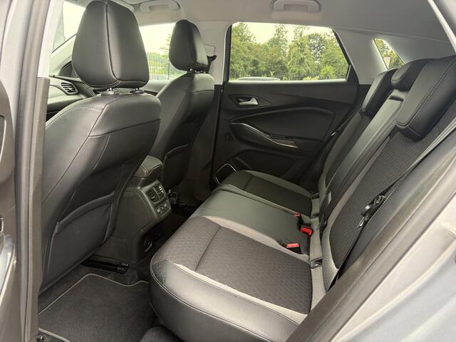 Opel Grandland X 1.2 Turbo Ultimate D-riem vv in 12-2024,1e Eigenaar,360°Camera,Trekhaak,131pk,6 Bak,Navi,Halfleder,Dodehoek,Rijstrooksensor,Keyless,Stoelverw,N.A.P,Apk tot 02-2027