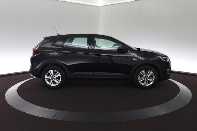 Opel Grandland X 1.2 Turbo Elegance