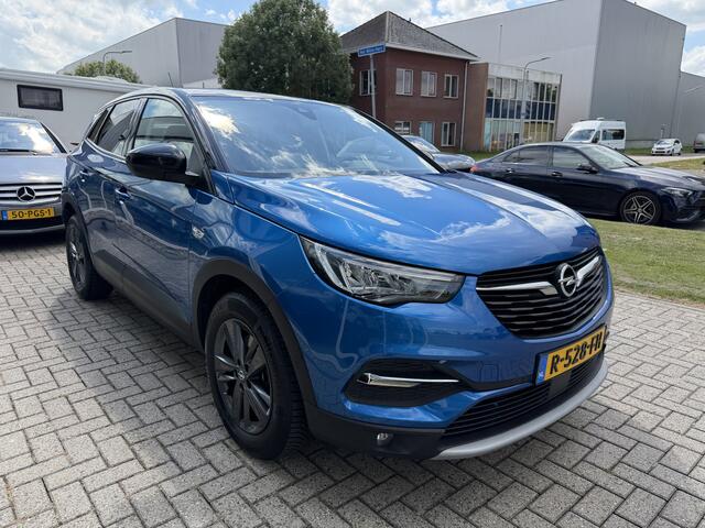Opel Grandland X 1.2 Turbo Ultimate Stoelverwarming | App Connect