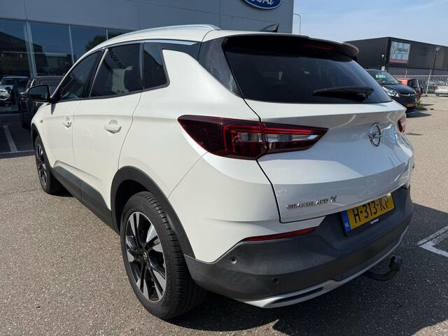 Opel Grandland X 1.2 Turbo Innovation | 130pk | Automaat | 60.000km! | Trekhaak |