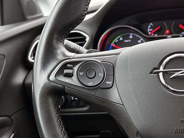 Opel Grandland X 1.6 Turbo Hybrid Elegance | Apple Carplay/Android Auto | PDC Voor&Achter