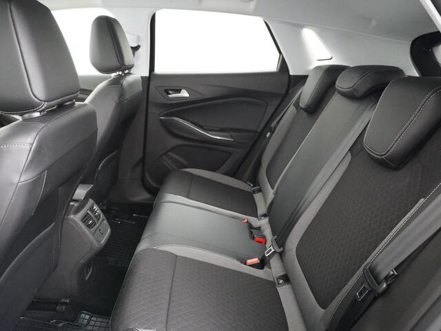 Opel Grandland X 1.2 Turbo Business Elegance | Navigatie | Parkeer camera