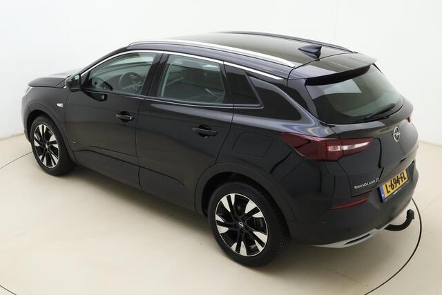 Opel Grandland X 1.6 Turbo Hybrid Business Elegance 225 PK Automaat | Trekhaak | Camera | Keyless | Elektrische achterklep | Climate control | Stoelverwarming | Dakrails