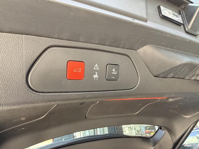 Opel Grandland X 1.2 Turbo 130pk Automaat Business Executive Navigatie Trekhaak Apple Carplay Lane Assist