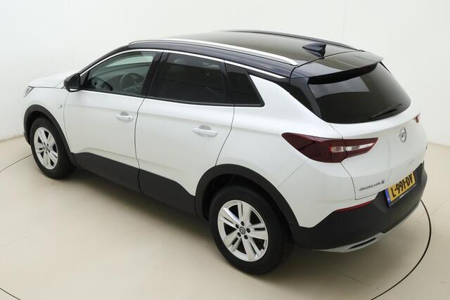 Opel Grandland X 1.2 Turbo Business Elegance 130 PK | Elektrische achterklep | AGR | Keyless | Camera | Climate control | Zwart dak | Navigatie | Carplay