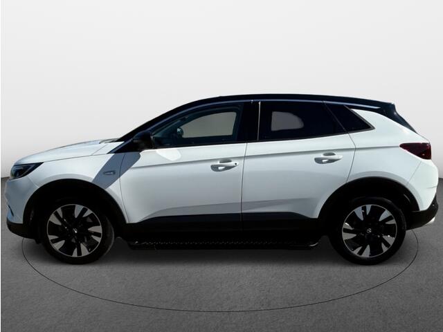 Opel Grandland X 1.2 Turbo Business Executive | Carplay | Camera | SideSteps
