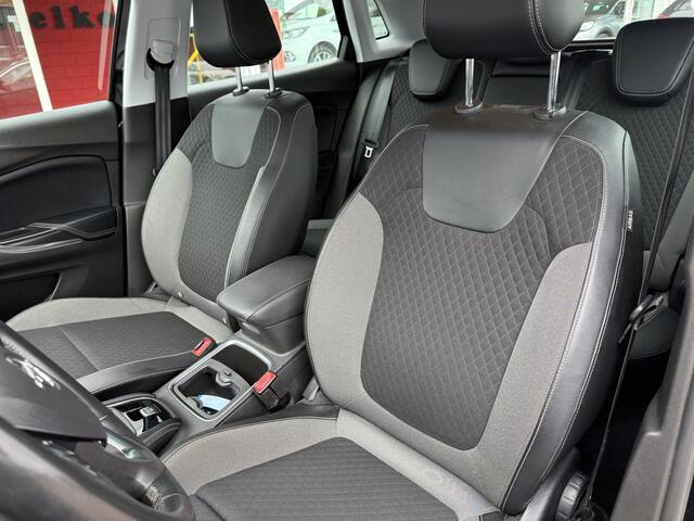 Opel Grandland X 1.2 Turbo130 PK Innovation Verw.Comf.intr, Navigatie Camera, Trekhaak, etc..