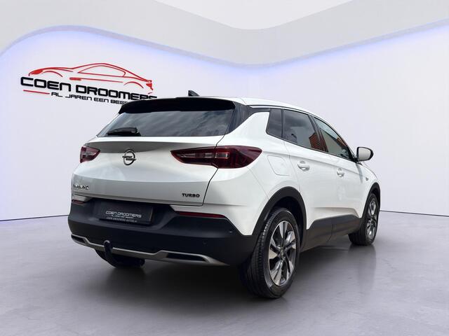 Opel Grandland X 1.6 Turbo Ultimate /Apple Carplay & Android/Panodak/Dode-hoek sens./Keyless/Stoel & Stuurverw./Trekhaak/Climate & Cruise Control/18" LMV/(MET GARANTIE*)