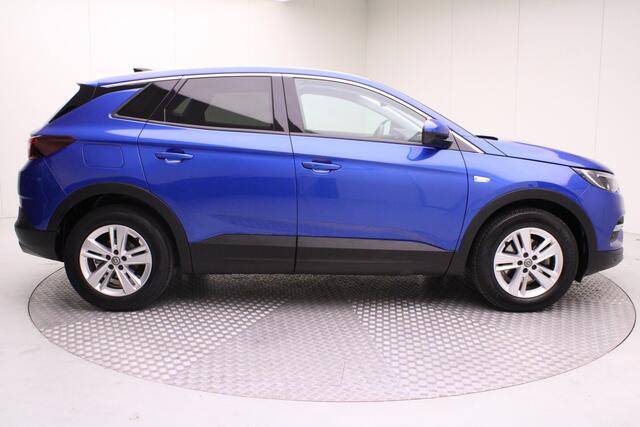Opel Grandland X 1.5 CDTi Business Executive | Automaat | trekhaak | elektr. achterklep | navi fullmap | pdc v/a | carplay | dode hoek | spiegels electr. inklapbaar | cruise | bluetooth