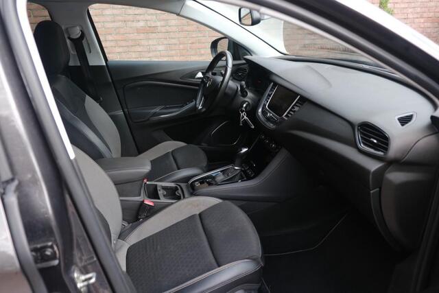 Opel Grandland X 1.2 Turbo 130pk Aut. 120 Jaar Edition | Navi | App Connect | Climate | Cruise | PDC | Trekhaak