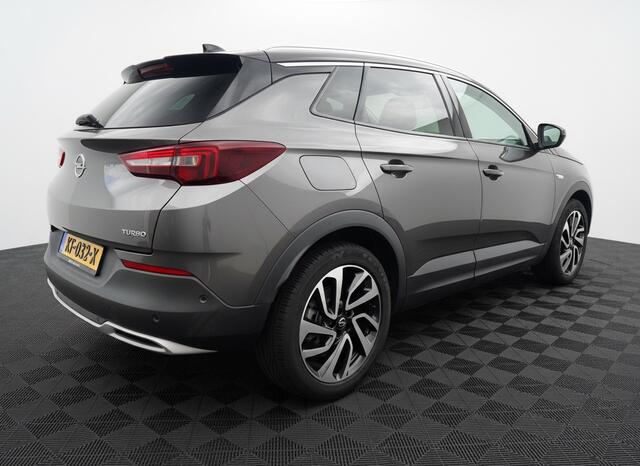 Opel Grandland X 1.2 Turbo 130pk Innovation, Navi & CarPlay | 18inch | Pdc