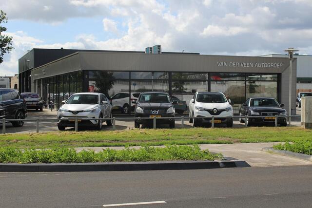Opel Grandland X 1.2 Turbo Business Executive | Incl. 12 maanden garantie | Elektrische kofferklep | Parkeersensoren | Keyless | Navigatie | Bluetooth | Cruise control | Climate control | Airco | Lichtmetalen velgen