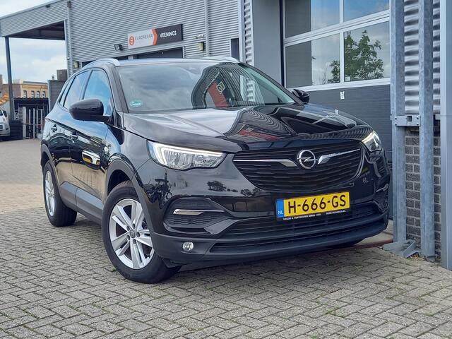 Opel Grandland X 1.2 Turbo Business Executive - TREKHAAK - CARPLAY / ANDROID - NAVI - CLIMA - CRUISE - STOELVERW / STUURVERW -
