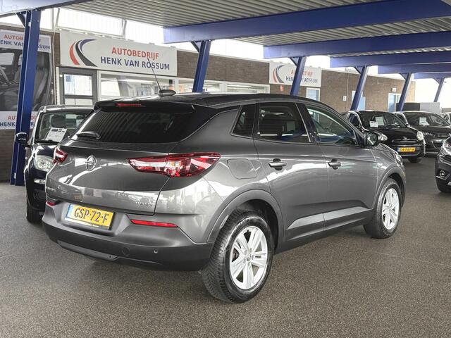 Opel Grandland X 1.2 Turbo Business Executive Automaat | Camera | PDC | Carplay | Stoelverwarming.