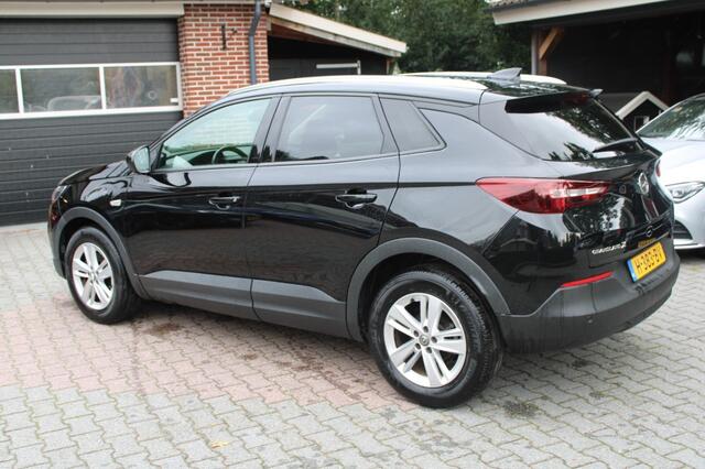 Opel Grandland X 1.2 Turbo 130PK Business Edition - Navi Carplay Camera