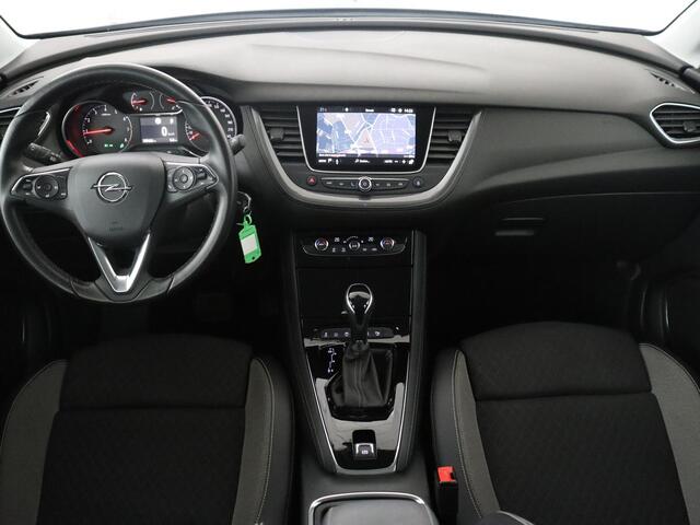 Opel Grandland X 1.6 Turbo Innovation | Half leder | Cruise control | Trekhaak | Navigatie | Carplay | Climate control | Park assist | 18" velgen